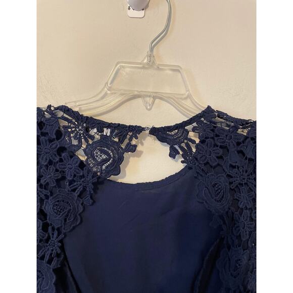 Lulu's Lace Open Back Maxi Dress Gown Navy Blue Size Medium - Picture 7 of 8